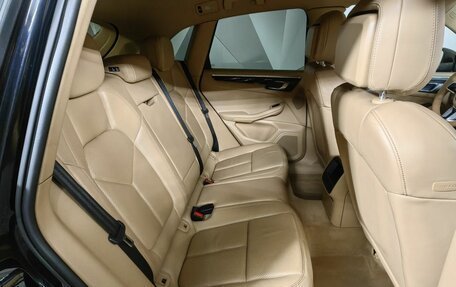 Porsche Macan I рестайлинг, 2015 год, 2 098 000 рублей, 16 фотография