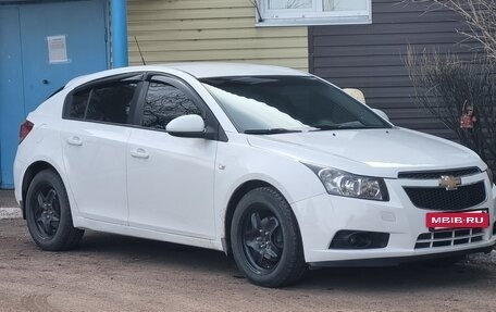 Chevrolet Cruze II, 2012 год, 800 000 рублей, 5 фотография