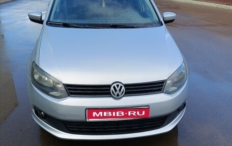 Volkswagen Polo VI (EU Market), 2012 год, 695 000 рублей, 1 фотография