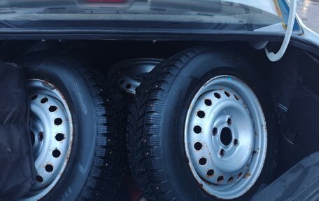 Daewoo Nexia I рестайлинг, 2004 год, 150 000 рублей, 20 фотография