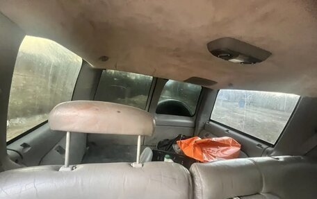 GMC Yukon III, 1996 год, 400 000 рублей, 8 фотография