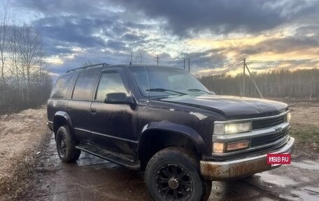 GMC Yukon III, 1996 год, 400 000 рублей, 7 фотография