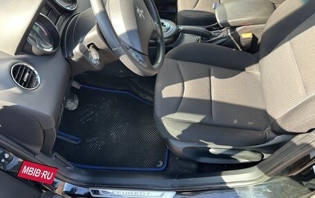 Peugeot 408 I рестайлинг, 2013 год, 550 000 рублей, 9 фотография