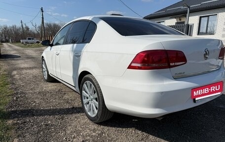 Volkswagen Passat B7, 2011 год, 895 000 рублей, 5 фотография