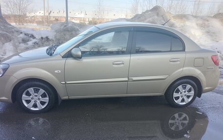 KIA Rio II, 2010 год, 400 000 рублей, 9 фотография
