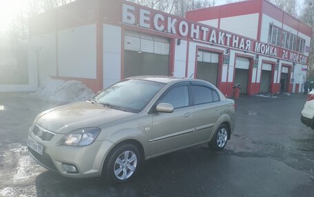 KIA Rio II, 2010 год, 400 000 рублей, 13 фотография