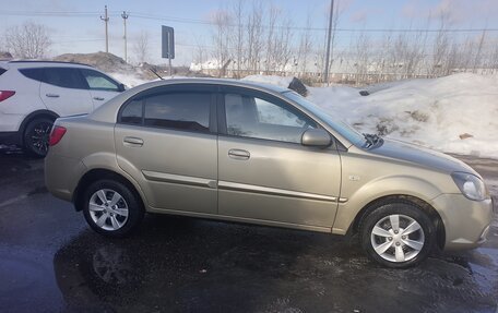 KIA Rio II, 2010 год, 400 000 рублей, 12 фотография