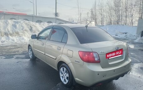 KIA Rio II, 2010 год, 400 000 рублей, 10 фотография