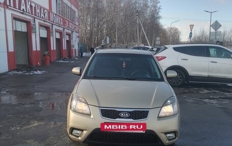 KIA Rio II, 2010 год, 400 000 рублей, 14 фотография