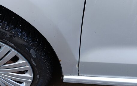 Volkswagen Polo VI (EU Market), 2012 год, 695 000 рублей, 24 фотография