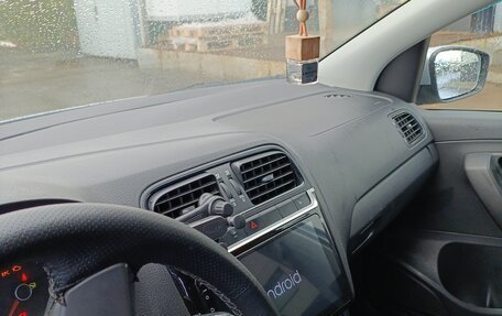 Volkswagen Polo VI (EU Market), 2012 год, 695 000 рублей, 18 фотография