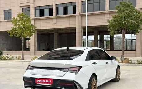 Hyundai Elantra, 2023 год, 1 490 000 рублей, 4 фотография