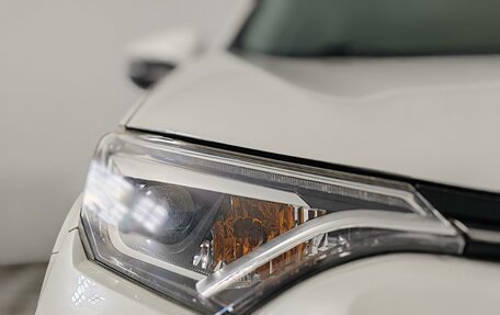 Toyota RAV4, 2016 год, 2 499 000 рублей, 17 фотография