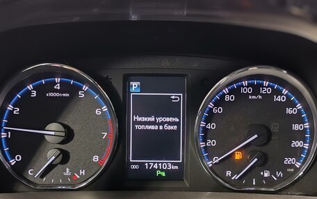 Toyota RAV4, 2016 год, 2 499 000 рублей, 13 фотография