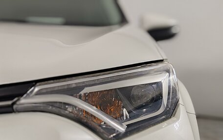 Toyota RAV4, 2016 год, 2 499 000 рублей, 22 фотография