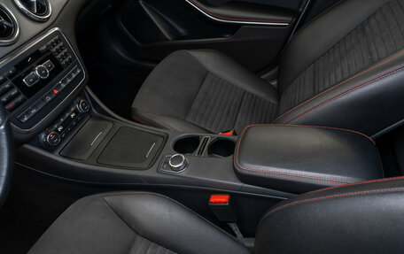 Mercedes-Benz GLA, 2015 год, 2 290 000 рублей, 15 фотография