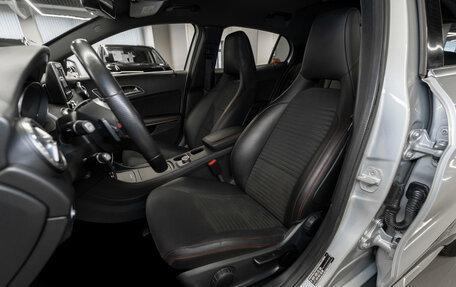 Mercedes-Benz GLA, 2015 год, 2 290 000 рублей, 9 фотография