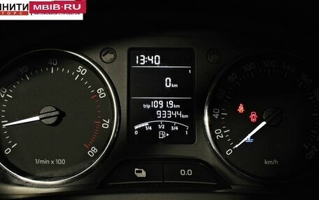 Skoda Rapid I, 2015 год, 1 097 000 рублей, 13 фотография