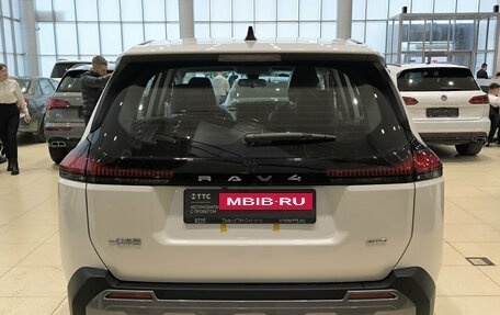 Toyota RAV4, 2025 год, 4 650 000 рублей, 10 фотография