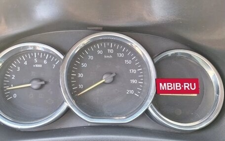 Renault Logan II, 2018 год, 750 000 рублей, 9 фотография