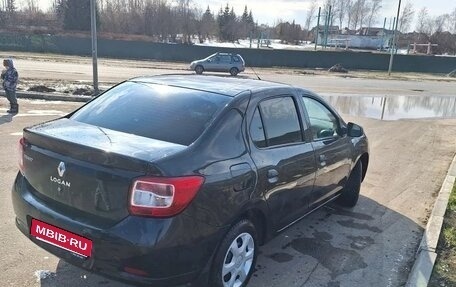 Renault Logan II, 2018 год, 750 000 рублей, 4 фотография