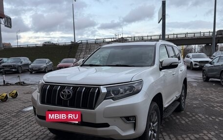 Toyota Land Cruiser Prado 150 рестайлинг 2, 2019 год, 5 699 000 рублей, 2 фотография