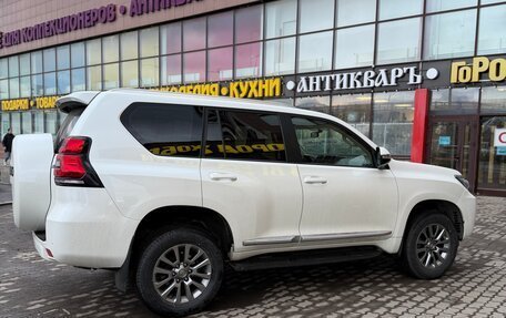 Toyota Land Cruiser Prado 150 рестайлинг 2, 2019 год, 5 699 000 рублей, 13 фотография
