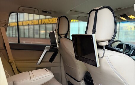 Toyota Land Cruiser Prado 150 рестайлинг 2, 2019 год, 5 699 000 рублей, 17 фотография