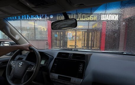 Toyota Land Cruiser Prado 150 рестайлинг 2, 2019 год, 5 699 000 рублей, 25 фотография