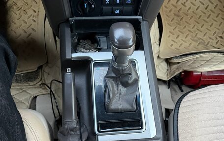 Toyota Land Cruiser Prado 150 рестайлинг 2, 2019 год, 5 699 000 рублей, 23 фотография