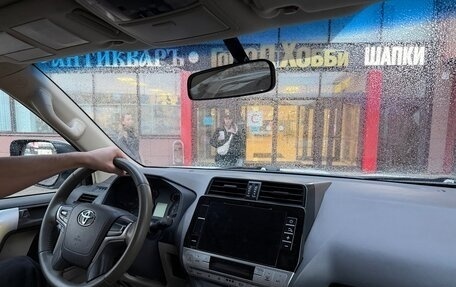 Toyota Land Cruiser Prado 150 рестайлинг 2, 2019 год, 5 699 000 рублей, 26 фотография