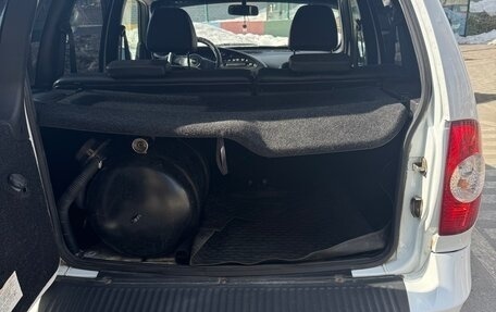 Chevrolet Niva I рестайлинг, 2013 год, 600 000 рублей, 11 фотография