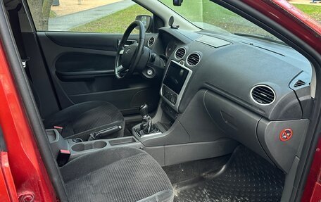 Ford Focus II рестайлинг, 2006 год, 320 000 рублей, 24 фотография