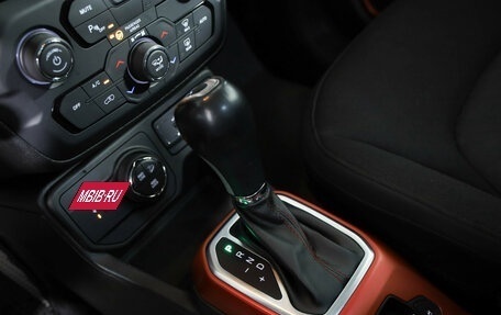 Jeep Grand Cherokee, 2011 год, 1 899 000 рублей, 12 фотография