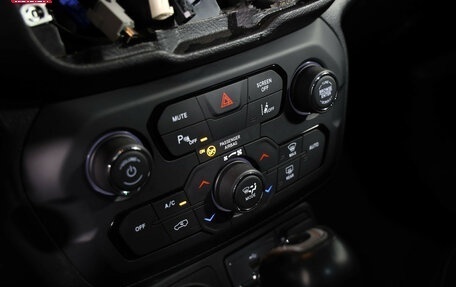 Jeep Grand Cherokee, 2011 год, 1 899 000 рублей, 13 фотография