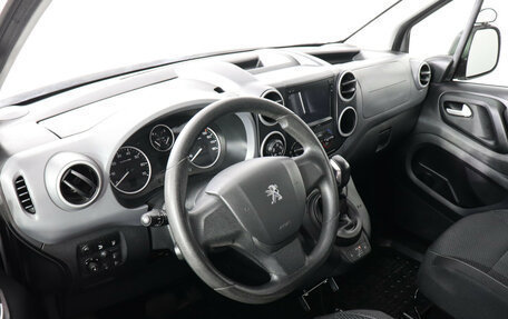 Peugeot Partner II рестайлинг 2, 2022 год, 1 600 000 рублей, 5 фотография