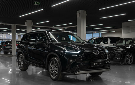 Toyota Highlander, 2026 год, 5 800 000 рублей, 2 фотография