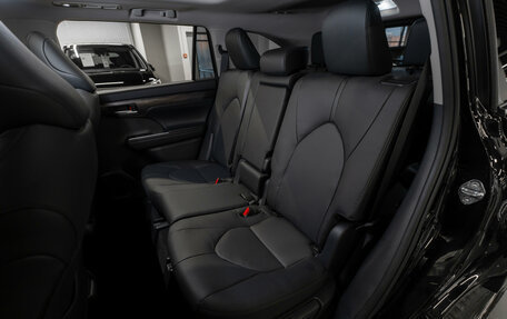 Toyota Highlander, 2026 год, 5 800 000 рублей, 12 фотография