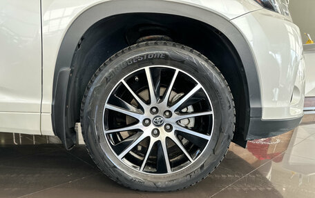 Toyota Highlander III, 2018 год, 3 450 000 рублей, 18 фотография