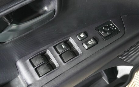 Mitsubishi Outlander III рестайлинг 3, 2010 год, 943 000 рублей, 14 фотография