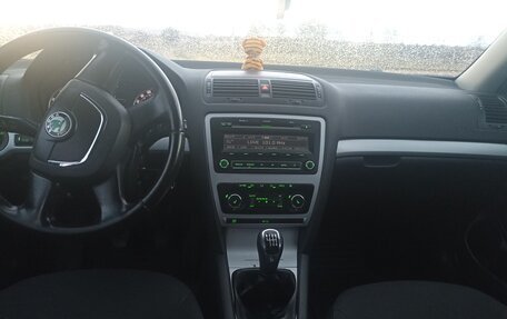 Skoda Octavia, 2011 год, 799 000 рублей, 15 фотография