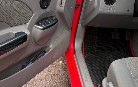 Chevrolet Aveo III, 2004 год, 350 000 рублей, 9 фотография