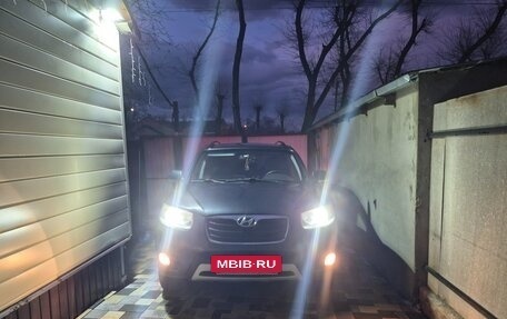 Hyundai Santa Fe III рестайлинг, 2011 год, 1 300 000 рублей, 2 фотография