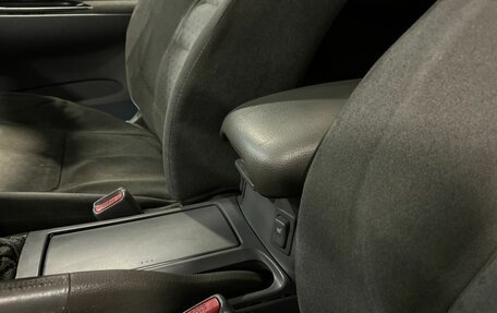 Mazda 6, 2002 год, 370 000 рублей, 27 фотография