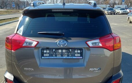 Toyota RAV4, 2014 год, 2 200 000 рублей, 5 фотография