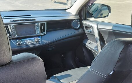 Toyota RAV4, 2014 год, 2 200 000 рублей, 10 фотография