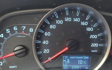 Toyota RAV4, 2014 год, 2 200 000 рублей, 17 фотография