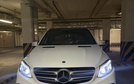 Mercedes-Benz GLE, 2015 год, 3 150 000 рублей, 4 фотография