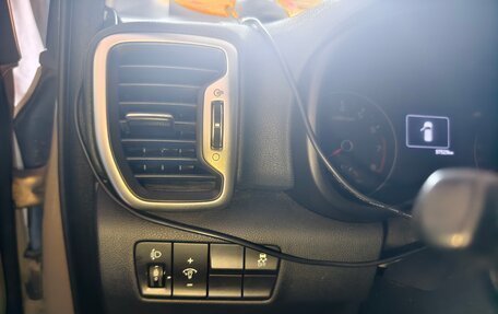 KIA Sportage IV рестайлинг, 2017 год, 2 000 000 рублей, 9 фотография