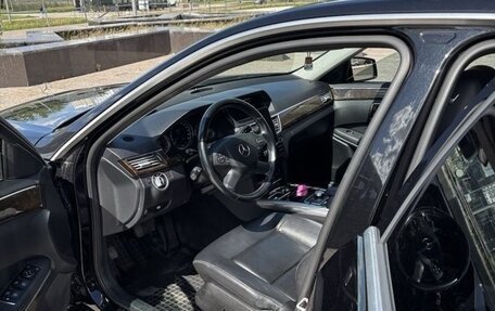 Mercedes-Benz E-Класс, 2012 год, 1 220 000 рублей, 2 фотография